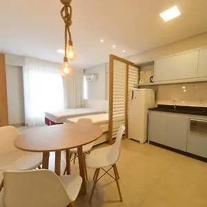 https://residencial-mar-blue.santa-catarina-brasil.com
